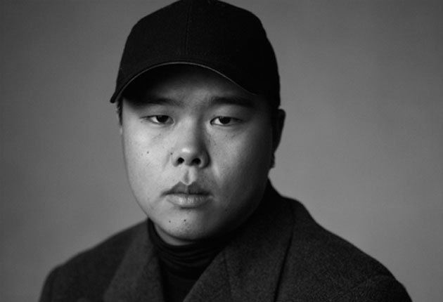 LVMH 青年设计师大奖赛候选人名单出炉，华裔设计师李阳入选