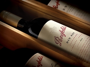 私募巨头 KKR 强势竞购全球最大上市葡萄酒企业