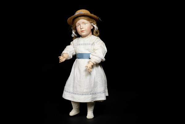 世界最贵的玩具娃娃－242,500英镑拍出