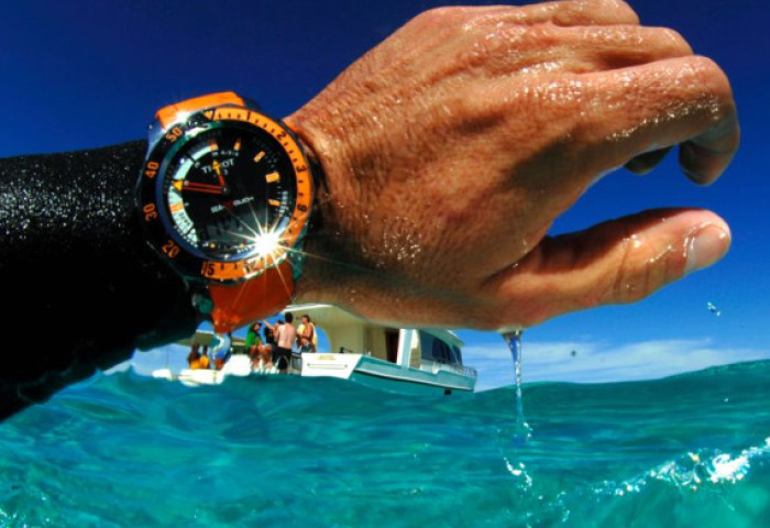 Swatch 集团不惧瑞郎飞涨，三个月内将推出智能手表