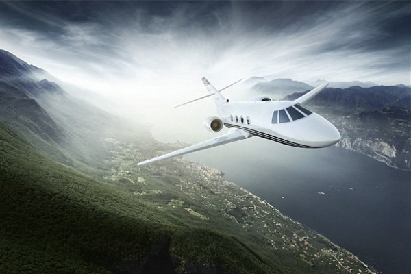 私人飞机app JetSmarter 获沙特王室，Jay Z，高盛高管等2千万美元融资