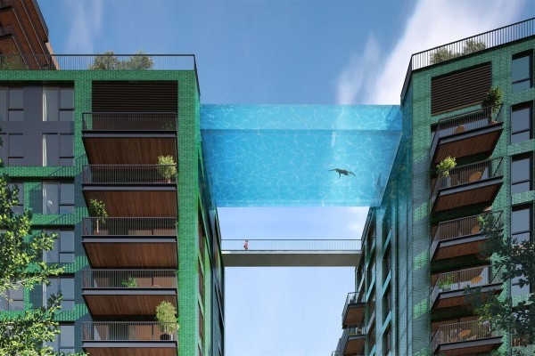 全球首座全透明天空泳池落户伦敦
