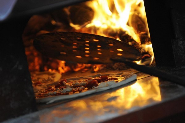 防雾霾，意大利小镇禁止传统方法烤制披萨（这里的PM10“高达”50以上）