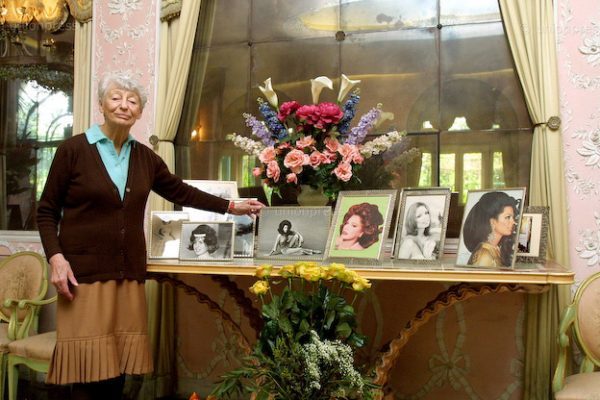 DVF 创始人前婆婆、菲亚特联合创始人的孙女 Clara Agnelli 去世，享年 96岁