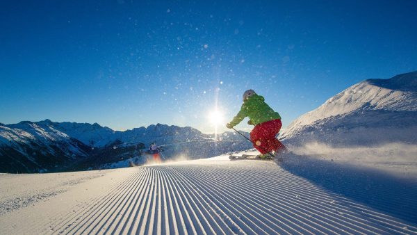 美国滑雪度假村运营商 Vail斥资10.5亿美元收购加拿大滑雪场Whistler Blackcomb