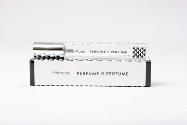日本当红电音女团 Perfume 推出原创同名香水Perfume of Perfume