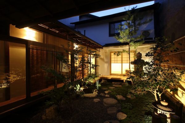 短租巨头 Airbnb 与日本金融科技风投公司 Blue Lab 合作，共推专属体验项目