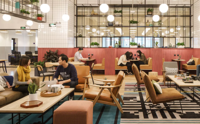 Airbnb 与共享办公空间供应商 WeWork 合作，吸引更多商务旅客