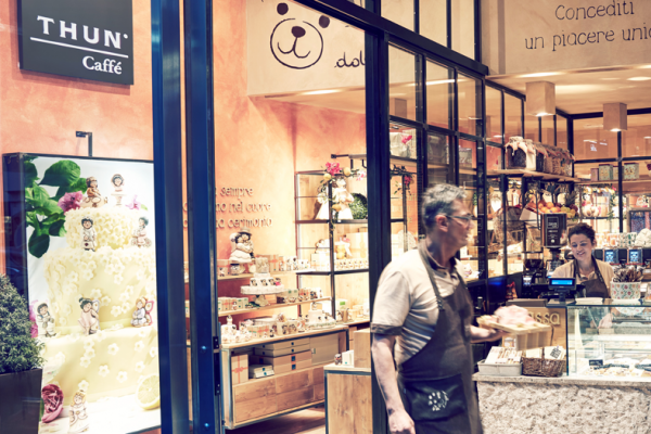 意大利手工陶瓷品牌 Thun 年销售突破一亿欧元大关，跨界开出第二家咖啡馆
