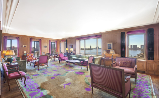 传奇女星葛丽泰·嘉宝位于曼哈顿的公寓以850万美元的价格卖给了忠实粉丝，高出挂牌价43%