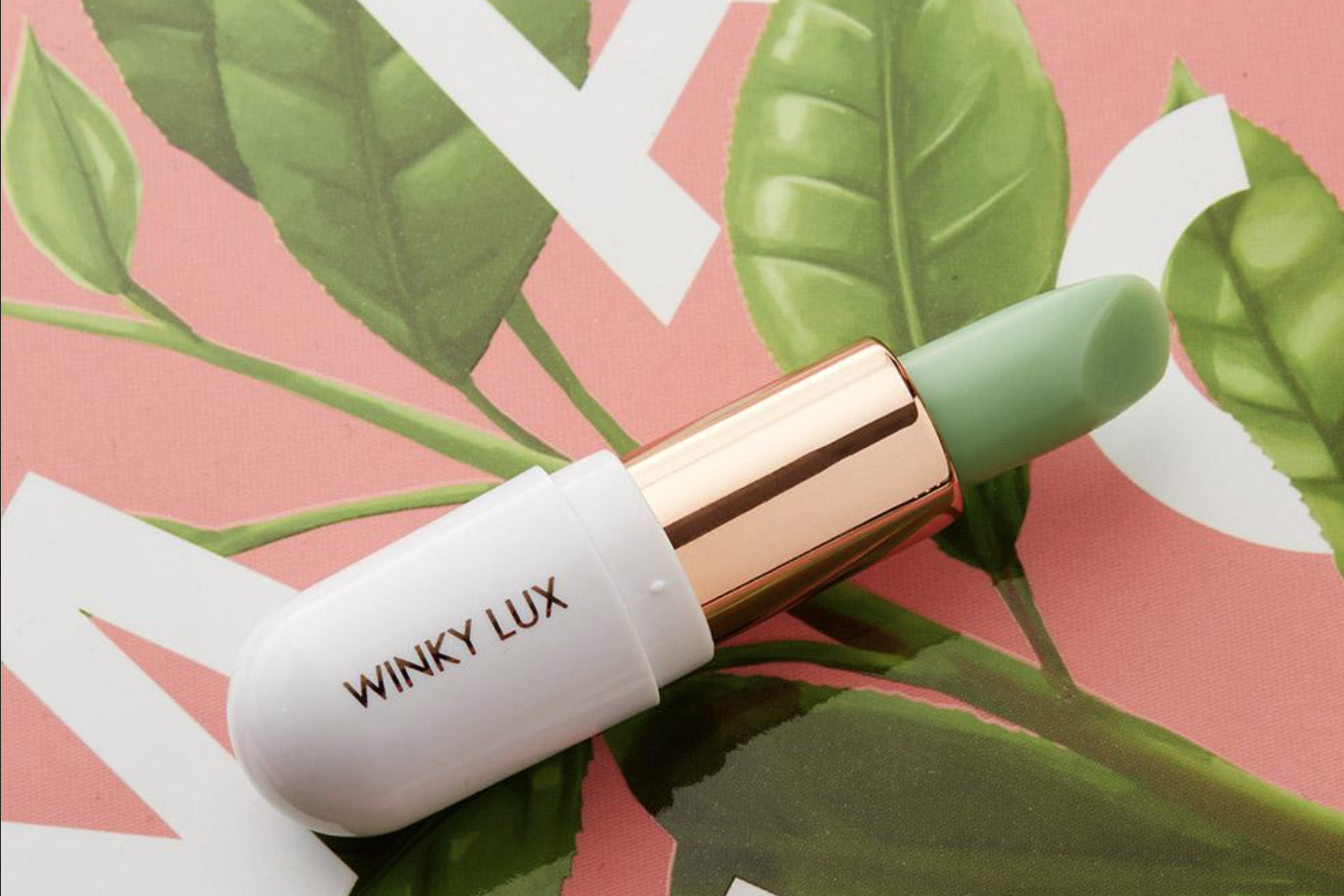 45天上新一次的互联网快美妆品牌 Winky Lux 完成 600万美元 A 轮融资，将增设体验式快闪店