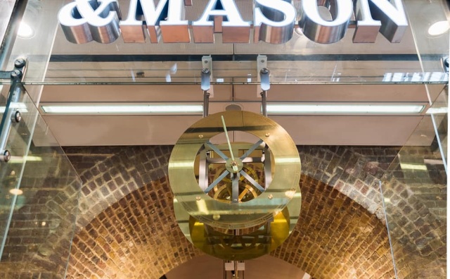 三百年历史的伦敦老牌奢侈品百货 Fortnum＆Mason 销售额连续六年实现两位数增长