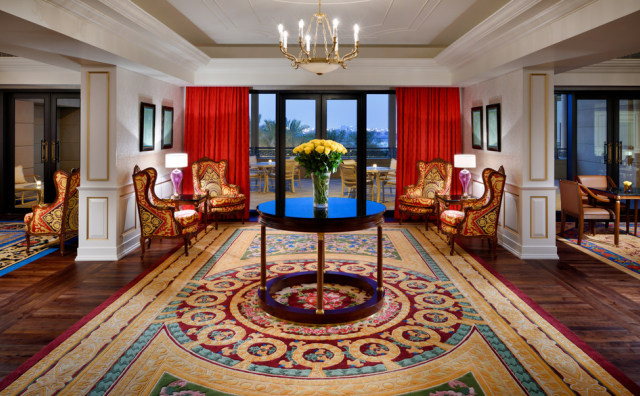加强针对中国游客的营销，迪拜范思哲宫殿酒店年销售额同比大增300%