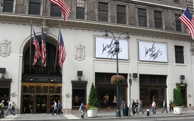美国最古老的奢侈百货公司 Lord & Taylor 纽约第五大道旗舰店正式关闭