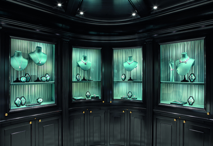 Gucci 首家高级珠宝店落户巴黎旺多姆，Alessandro Michele 操刀的首个珠宝系列亮相