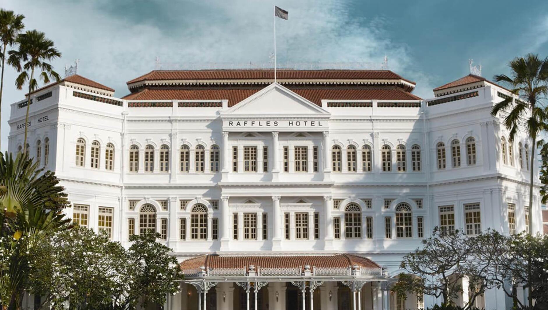 历时两年半的翻修，130多年历史的新加坡莱佛士酒店重新开业