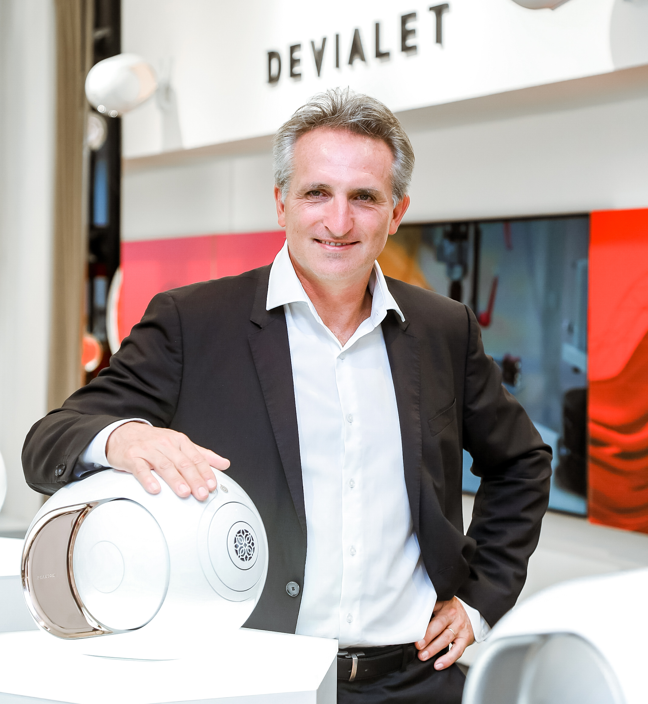 LVMH掌门人、Jay-Z和富士康都投资了的法国顶级音响 DEVIALET 有什么了不起？《华丽志》独家专访品牌 ...
