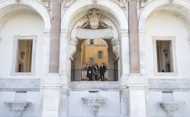 耗资28万欧元，Fendi为罗马修复的四座著名喷泉正式揭幕