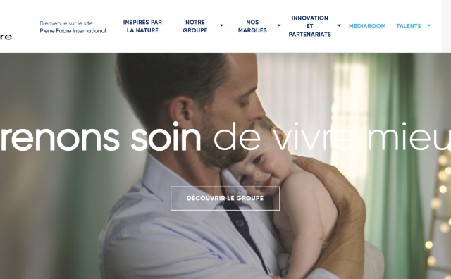 雅漾的母公司、法国Pierre Fabre集团推出首款可联网的化妆镜，5秒即可完成皮肤诊断