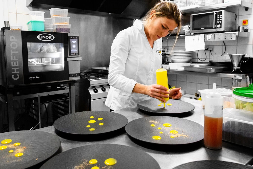 法国 ONA餐厅成为第一家获得米其林星级的素食餐厅