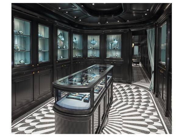 继巴黎之后，Gucci 在科威特开出第二家高级珠宝专卖店