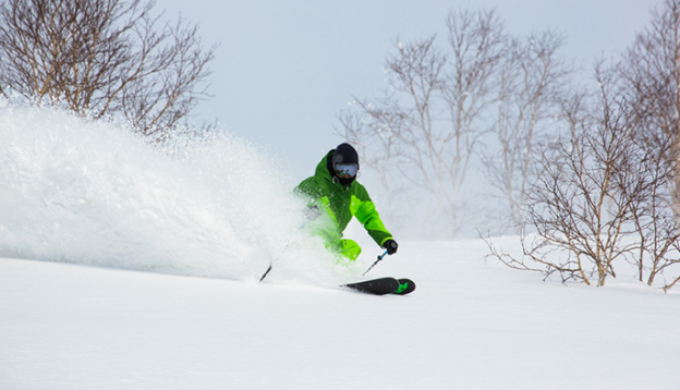 疫情重压下，日本的滑雪场还能挺得住吗？