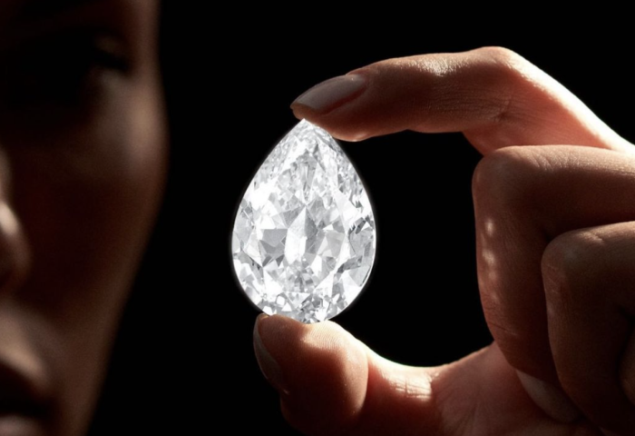 苏富比拍卖101.38克拉稀有钻石，以价值9510万港元的加密货币成交