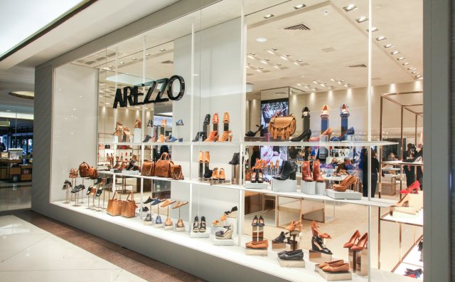 巴西鞋业巨头 Arezzo 收购沉寂三年的本土女鞋品牌 My Shoes