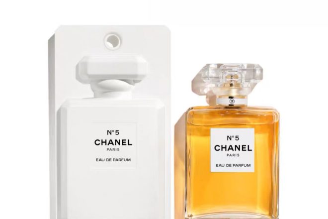 Chanel 为5号工厂限定系列的两款香水打造环保包装