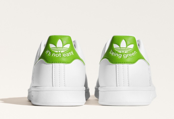 法国广告监管机构裁定Adidas的“环保版”Stan Smith 运动鞋广告具有误导性