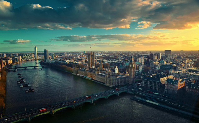国际买家回归，伦敦超高端房地产市场需求达到六年来最高