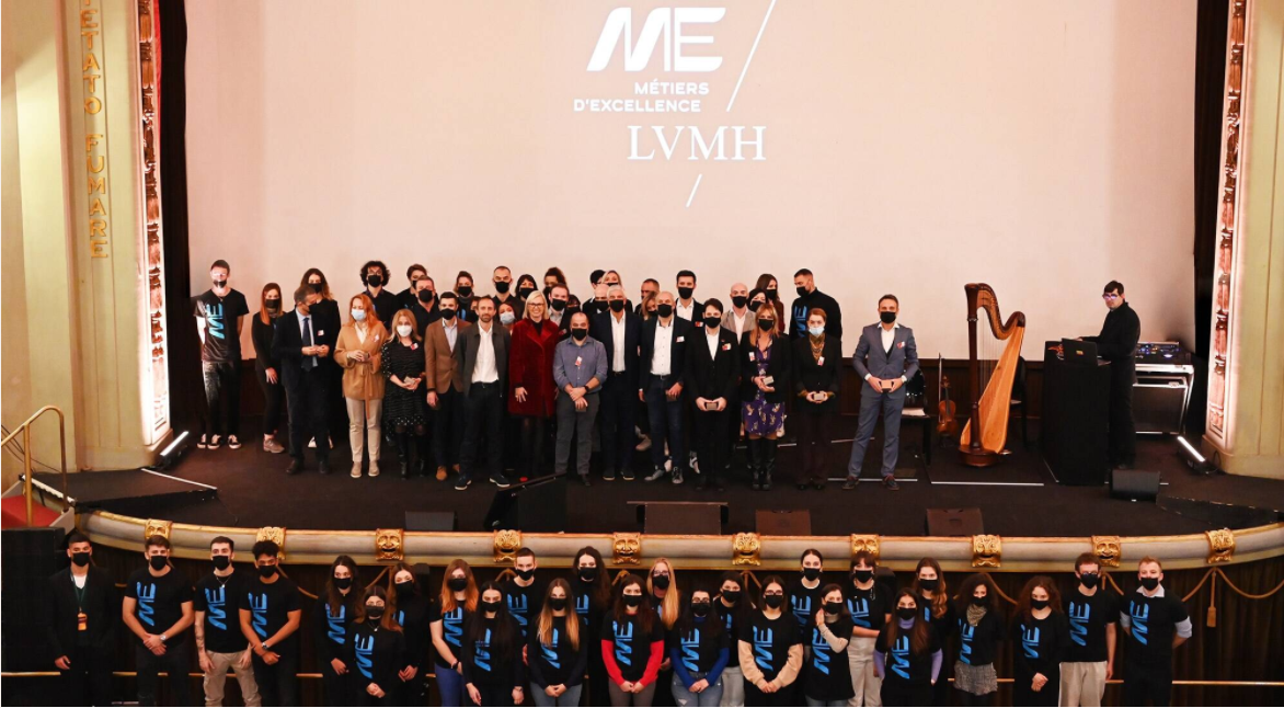 未来三年，LVMH 集团计划在意大利招募2000名手工艺雇员