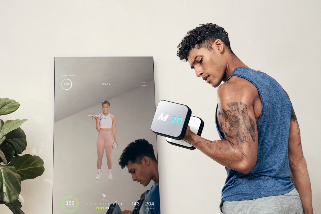Lululemon 旗下居家健身智能镜制造商 Mirror 将推出智能哑铃