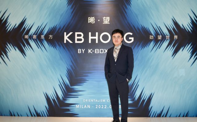 三登米兰时装周，劲霸男装如何推进“高端新国货”战略？《华丽志》专访品牌CEO兼创意总监洪伯明
