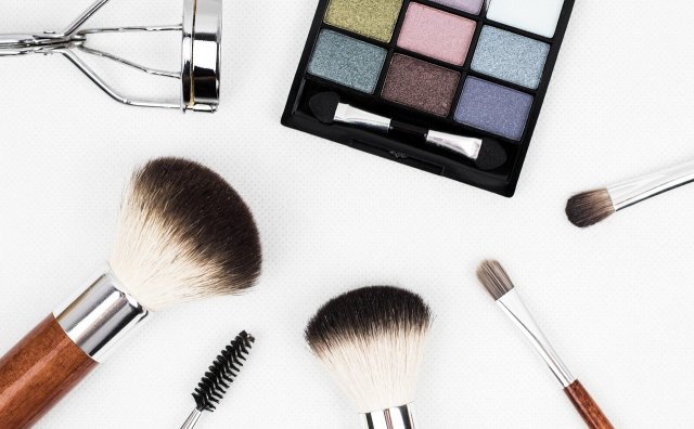 欧莱雅集团、雅诗兰黛、LVMH等36家全球美妆个护企业成立联盟，开发化妆品环境评分体系