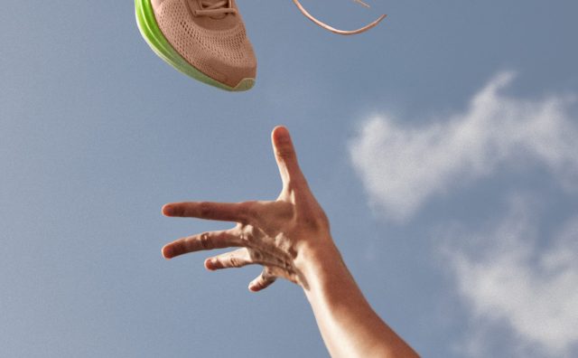 快讯｜lululemon 正式进军鞋履品类，将发售首款女士跑鞋 Blissfeel