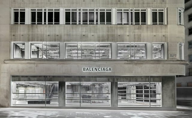 忘掉“奢华”！Balenciaga “毛坯”风格旗舰店亮相伦敦新邦德街