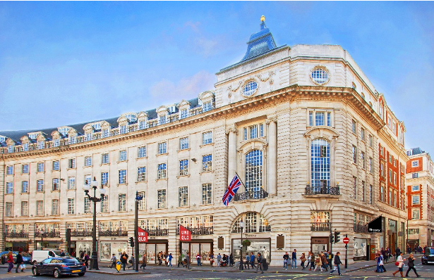 欧洲首家优衣库-Theory联合门店4月21日在伦敦摄政街开业