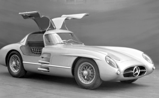 近十亿元人民币！一辆1955年的奔驰古董车拍出全球最高纪录