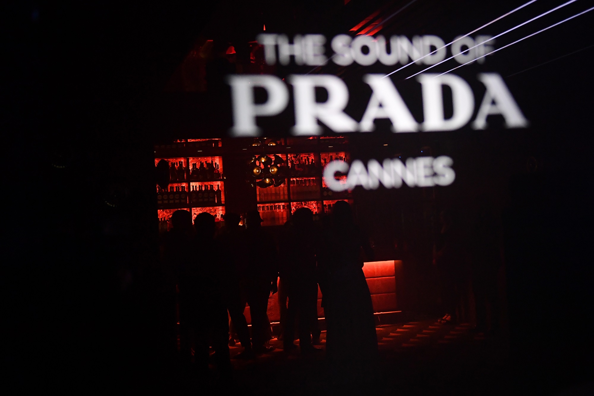 “PRADA之声”音乐项目第三站登陆戛纳