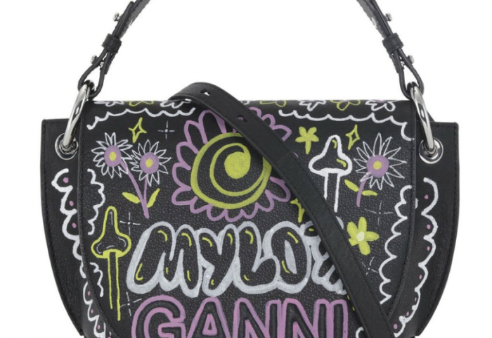 丹麦时尚品牌 Ganni推出采用 Mylo“蘑菇菌丝”皮革制成的纯素包袋系列