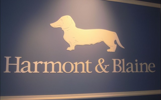 以“腊肠犬”logo 闻名的意大利高端休闲服品牌 Harmont & Blaine 有了新的大股东