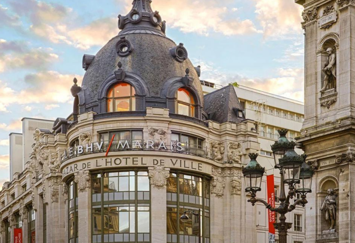 老佛爷百货集团出售旗下巴黎 BHV Marais 百货，集中精力和资源发展核心品牌