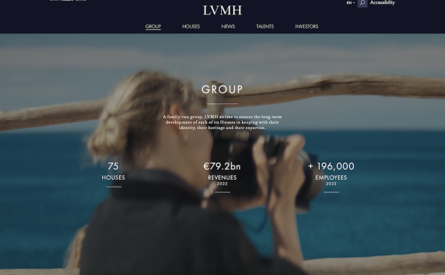 Arnault家族去年收获红利30亿欧元！LVMH集团今年将回购最多15亿欧元股票