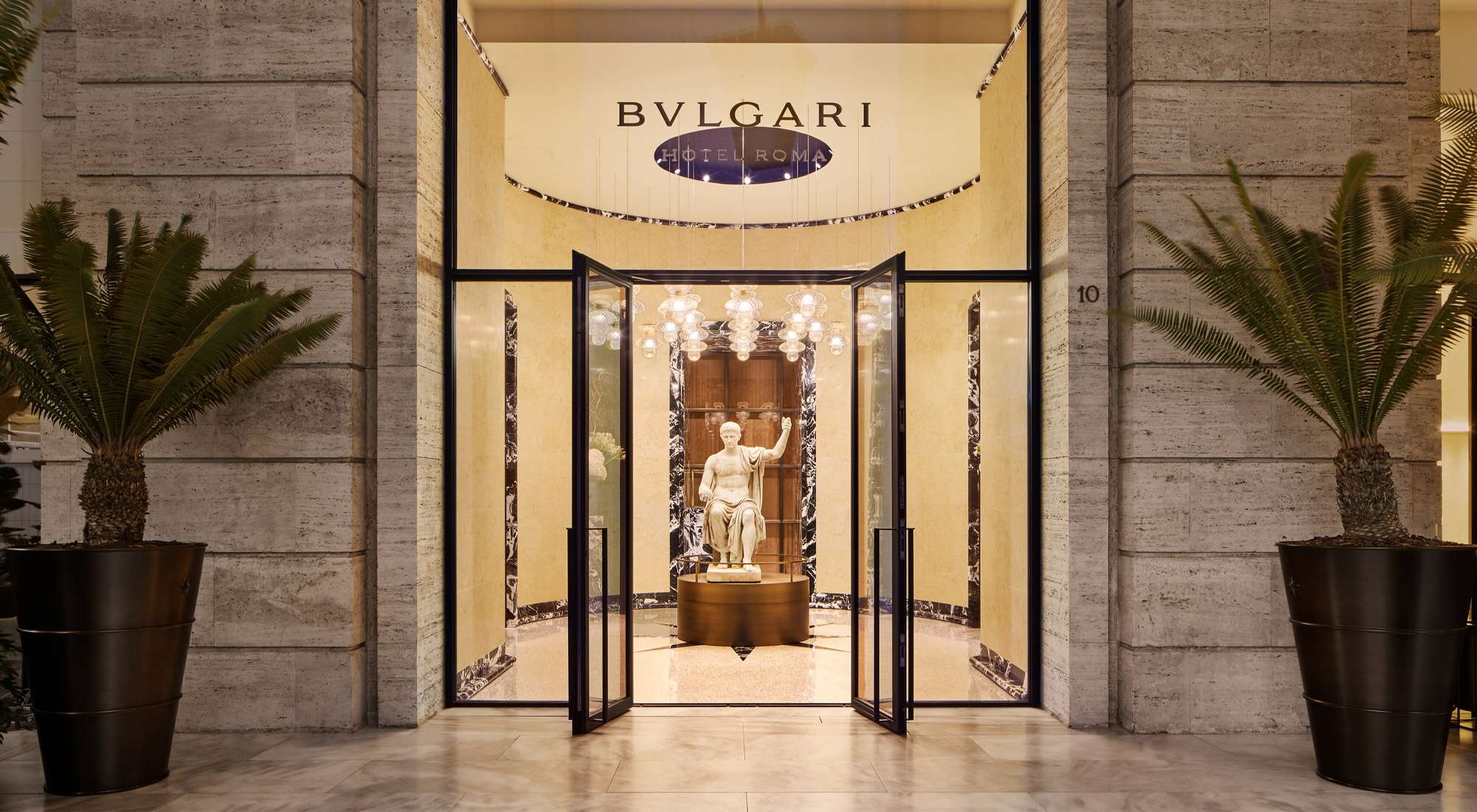 罗马宝格丽酒店正式开业，其中有哪些意大利艺术精品？