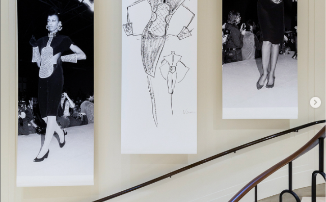 Chloé 在巴黎旗舰店举办 Karl Lagerfeld 作品回顾展，今秋将巡展至中国内地