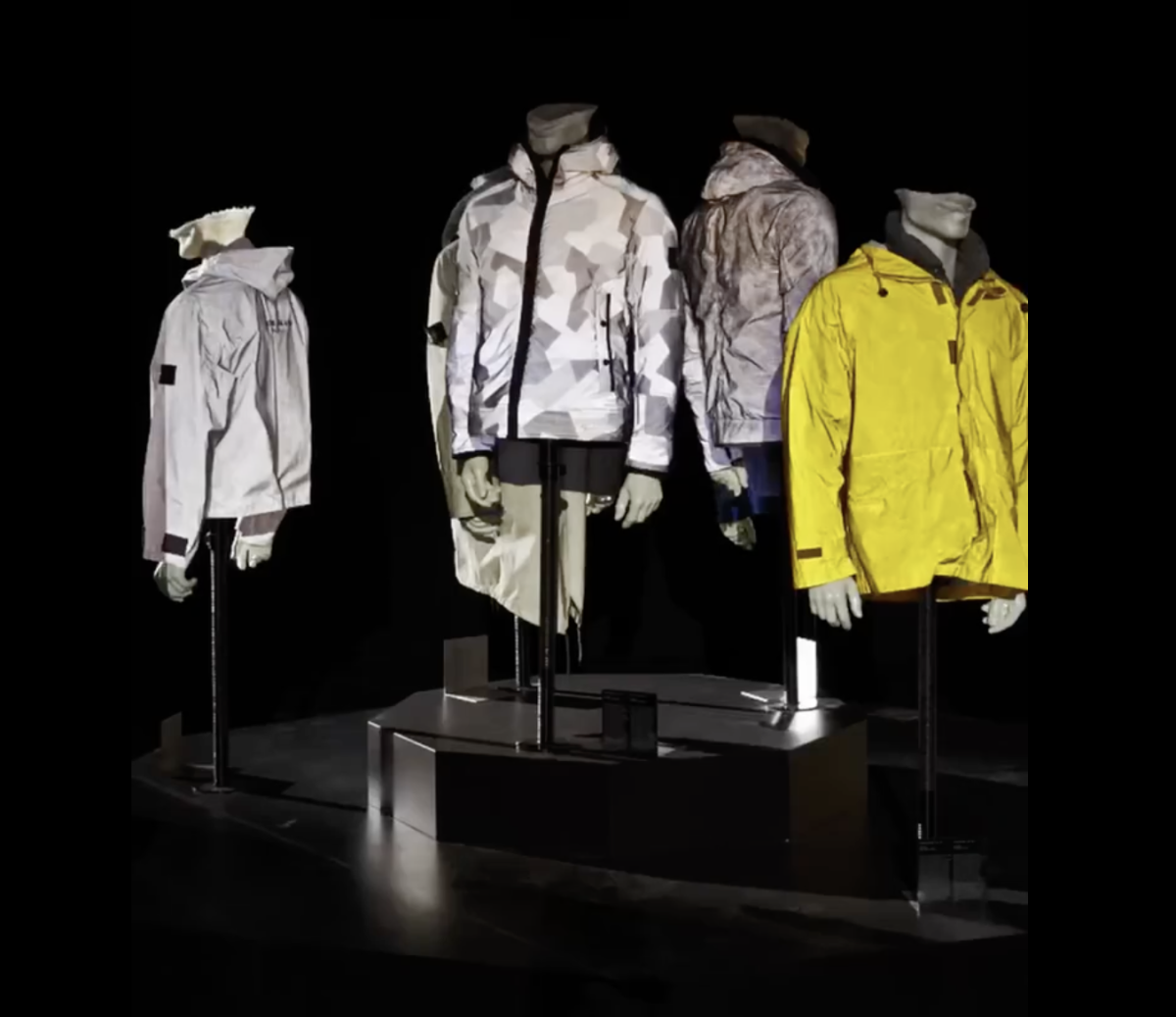 过去一周，「华丽通」发布了534条奢侈品/服装/美妆/运动品牌快讯，精选如下…