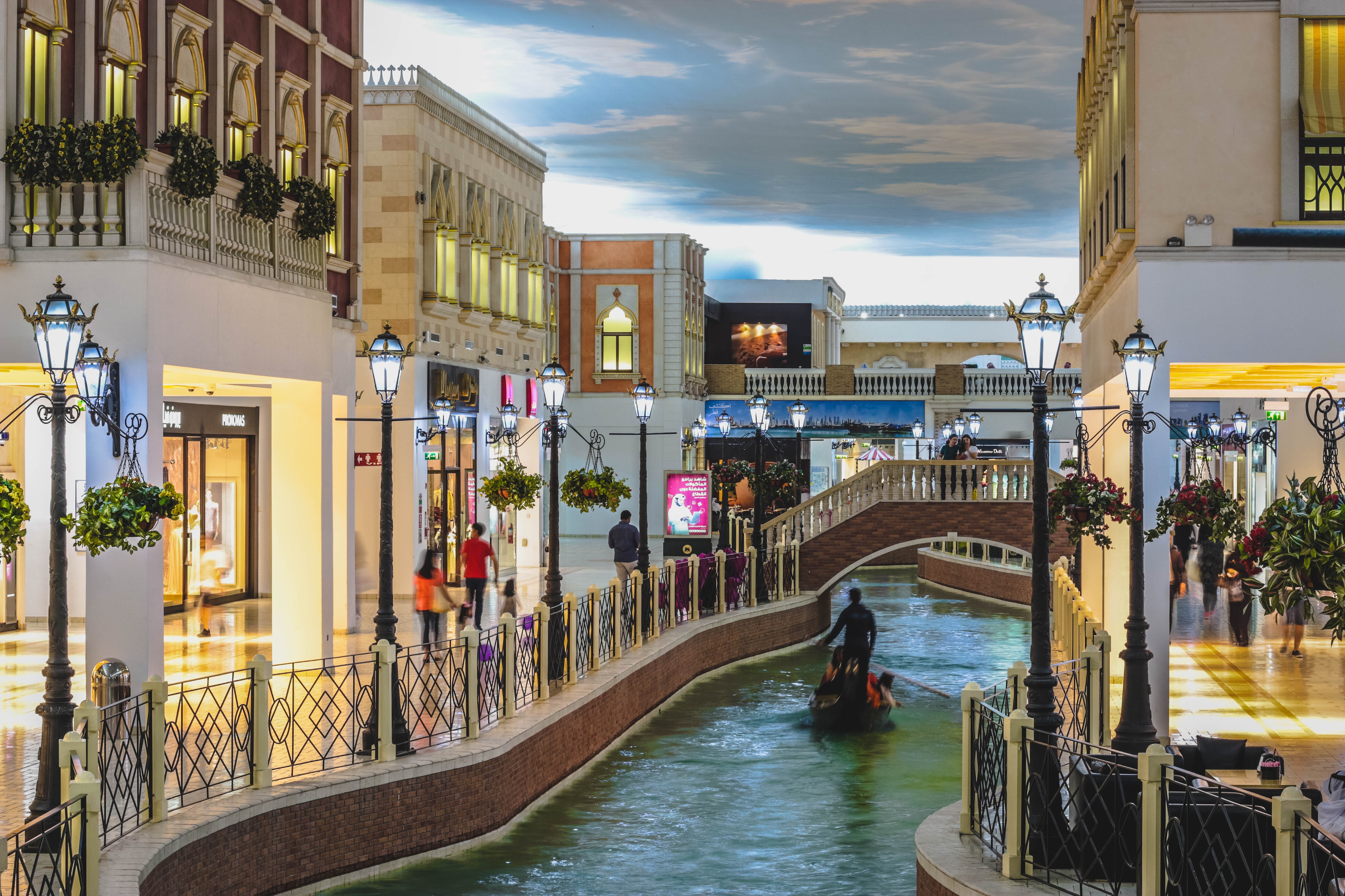 威尼斯免税零售业务超疫情前水平，中国游客消费占比已达17%