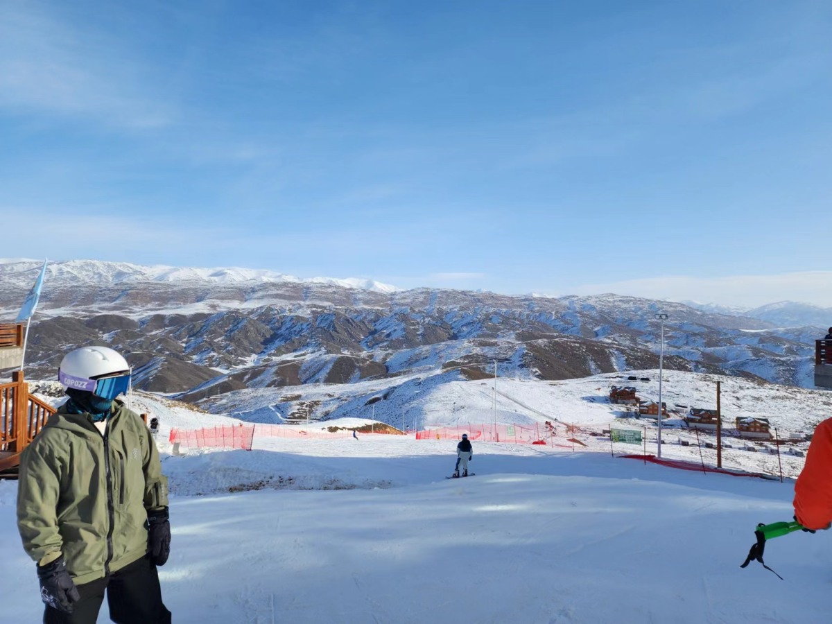 人类滑雪的起源地在哪里？《华丽志》跟随迪桑特走进新疆阿勒泰