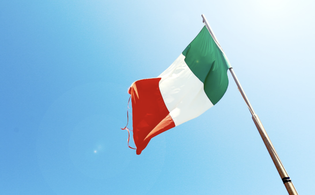 意大利降低非欧盟游客购物免税门槛至70欧元